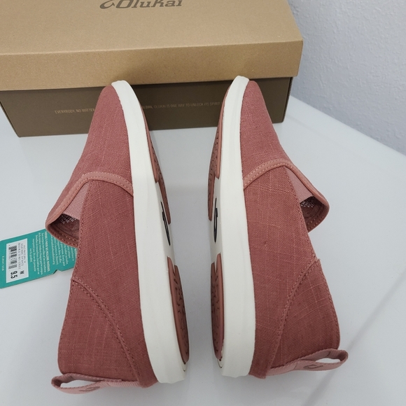 OLUKAI Hale'iwa Olona Slip-On Shoes Pink NEW - Picture 7 of 11